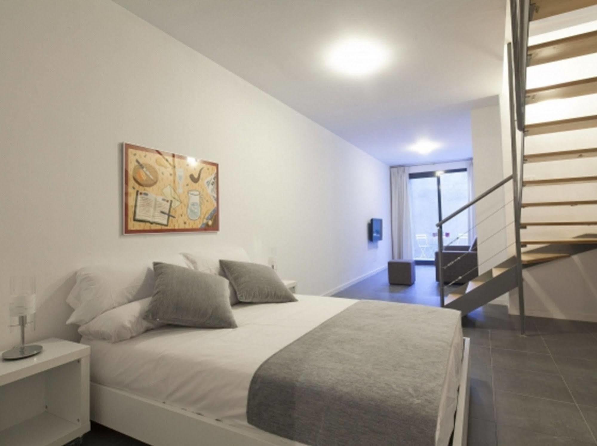 Sleep Eixample By Stay Barcelona Exteriér fotografie